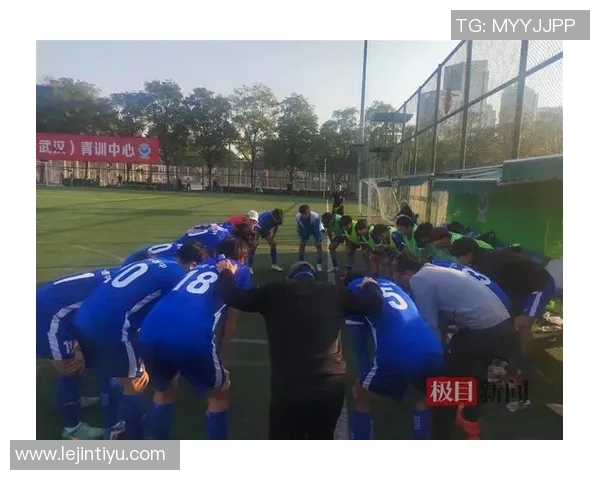 武汉足球队迎来节奏变革引发热议球迷期待新篇章的崛起与挑战