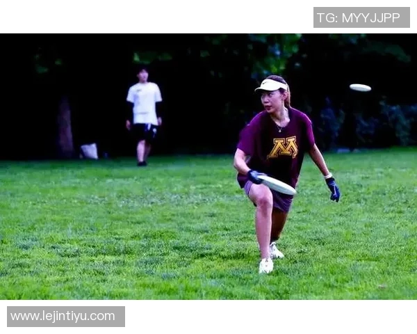 重庆飞盘队的崛起与反击体育的热潮解析