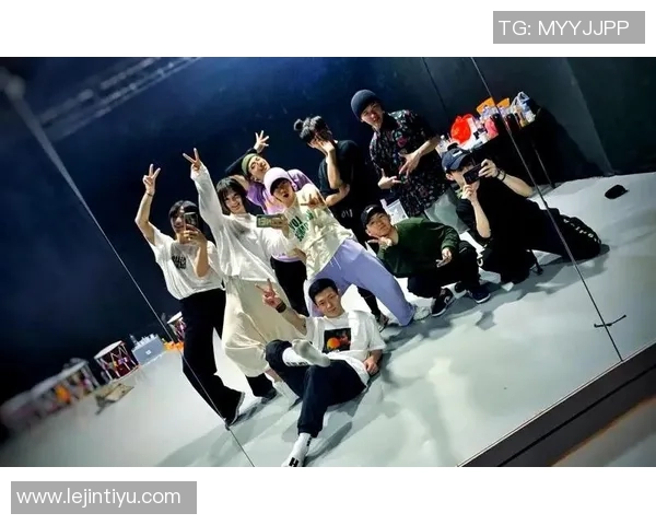 今年运动数据重庆街舞队与上海街舞队耐力较量赛后分析与精彩瞬间回顾 今年运动数据重庆街舞队与上海街舞队耐力较量赛后分析与精彩瞬间回顾